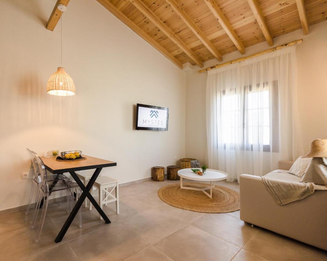 Mystes Apartment Samothraki Exterior photo